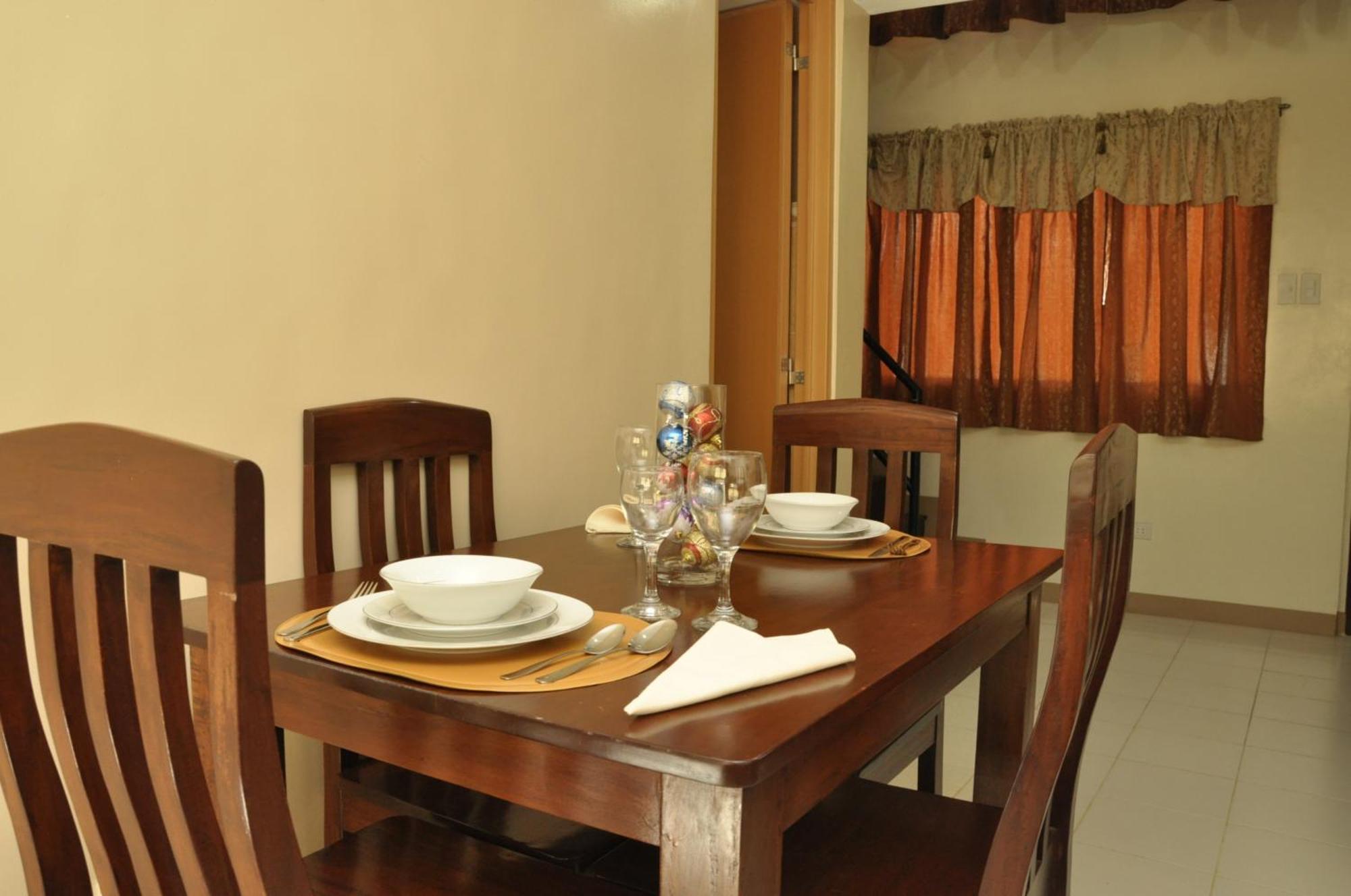 Pal-Watson Apartments Lapu-Lapu City Værelse billede