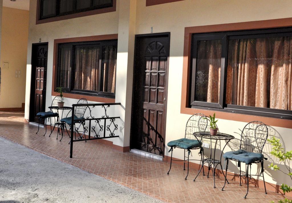 Pal-Watson Apartments Lapu-Lapu City Værelse billede